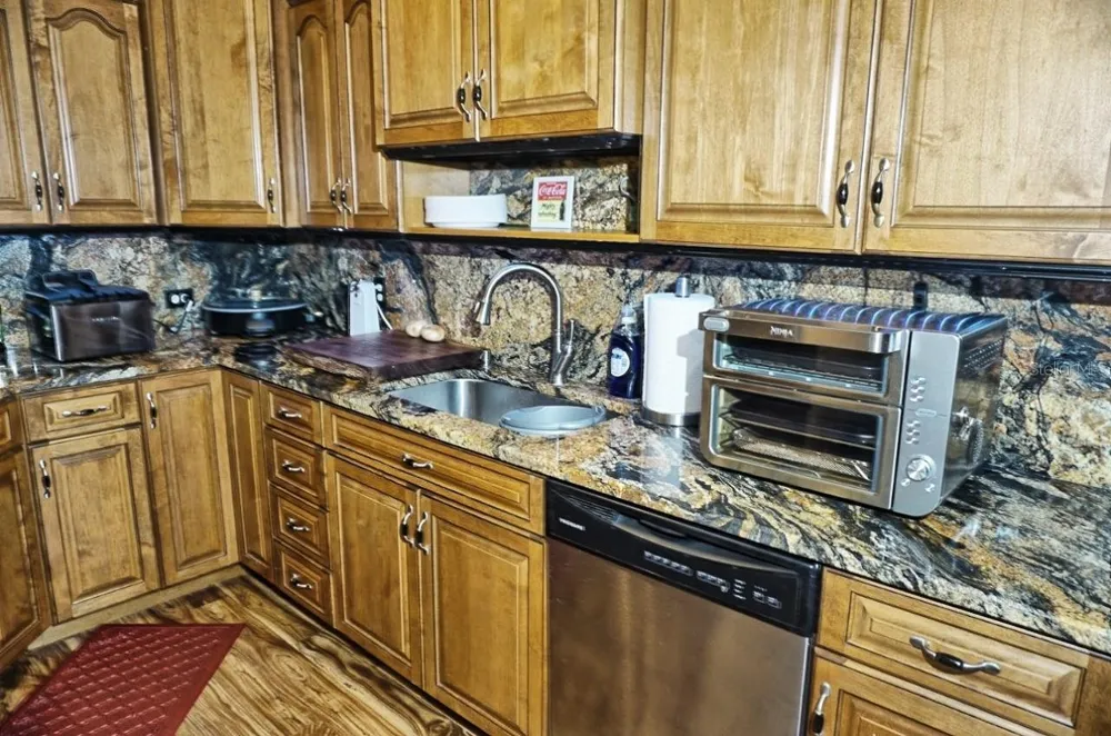 1873 MAZO MANOR #5 Lutz, FL 33558