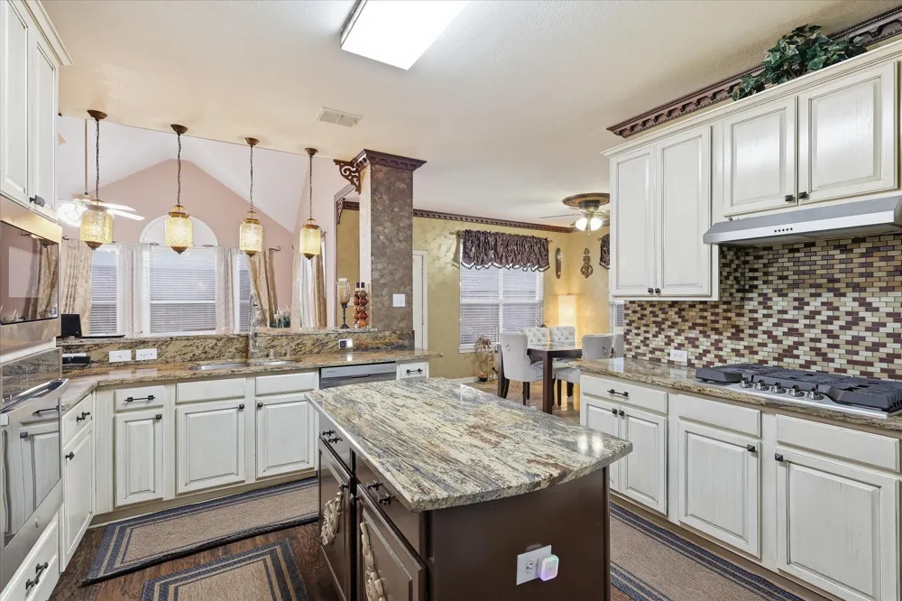 3027 Darlington Drive Highland Village, TX 75077