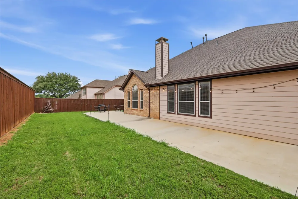 3027 Darlington Drive Highland Village, TX 75077