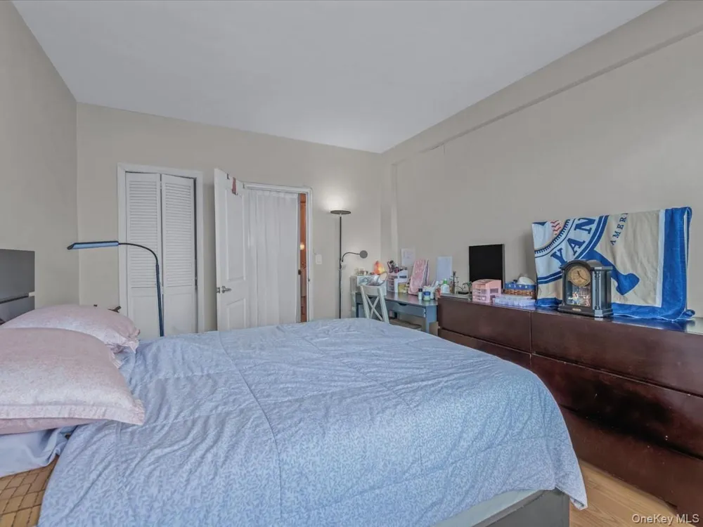 9905 63rd Drive #7R Rego Park, NY 11374