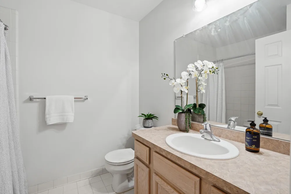 5796 Hampshire Lane Ypsilanti, MI 48197