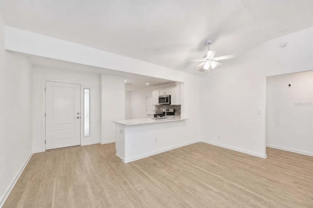 1106 EBLING LOOP The Villages, FL 32163