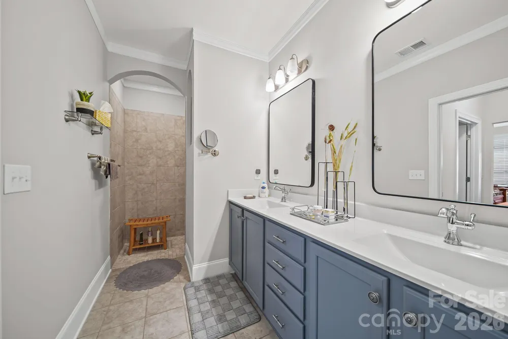 4516 Ideal Way Harrisburg, NC 28075