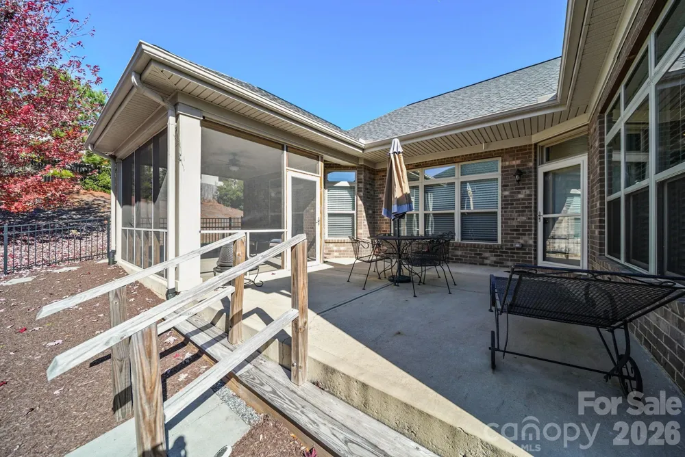 4516 Ideal Way Harrisburg, NC 28075