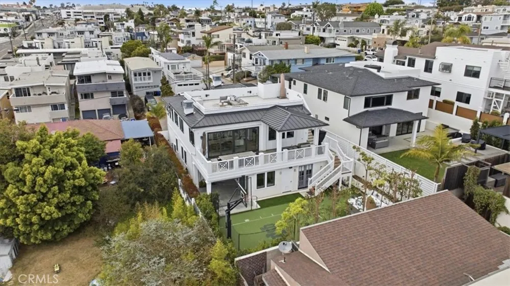 826 18th Street Hermosa Beach, CA 90254