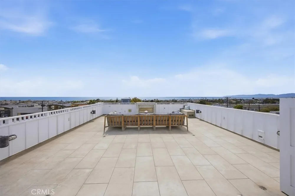 826 18th Street Hermosa Beach, CA 90254