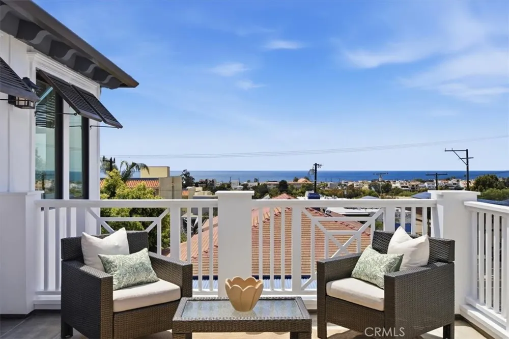 826 18th Street Hermosa Beach, CA 90254