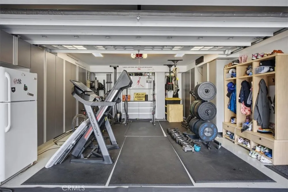 826 18th Street Hermosa Beach, CA 90254