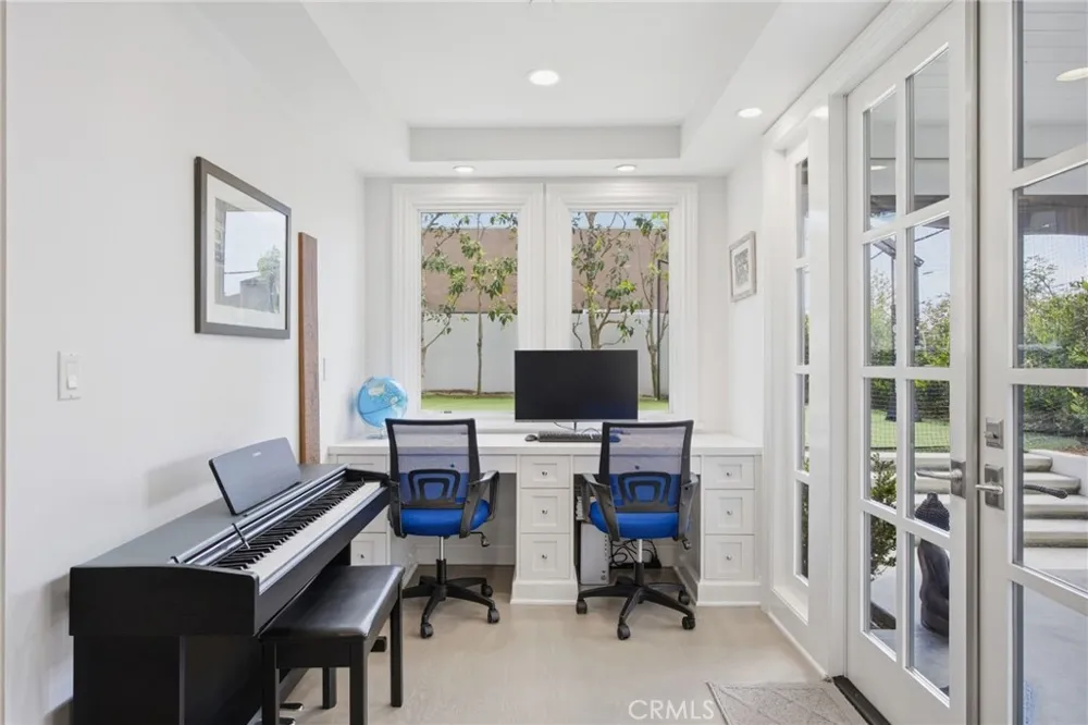 826 18th Street Hermosa Beach, CA 90254