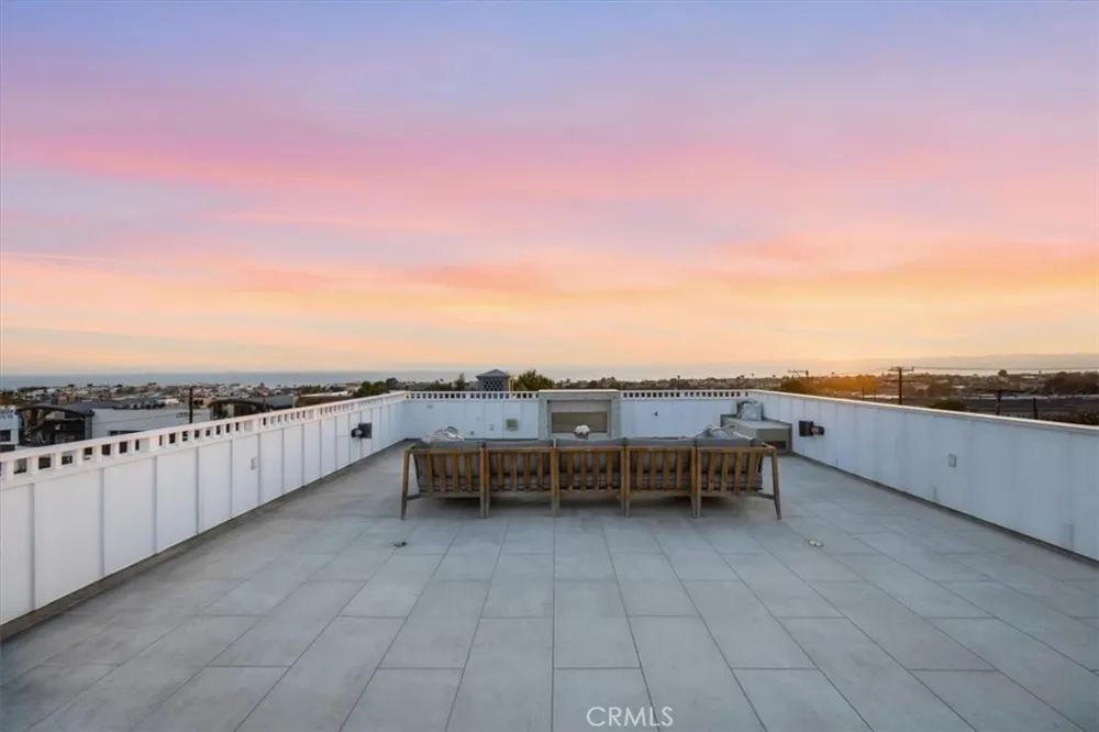 826 18th Street Hermosa Beach, CA 90254