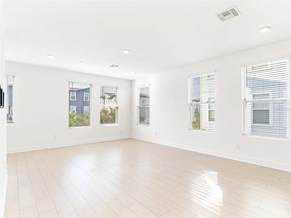 8442 SPERRY STREET Orlando, FL 32827