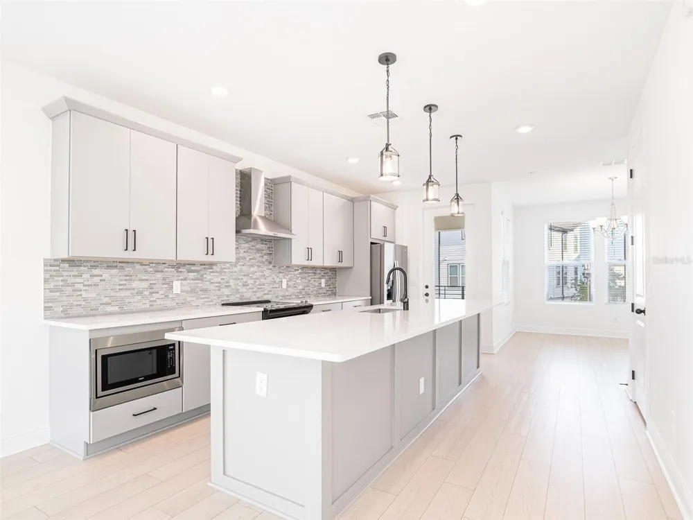 8442 SPERRY STREET Orlando, FL 32827