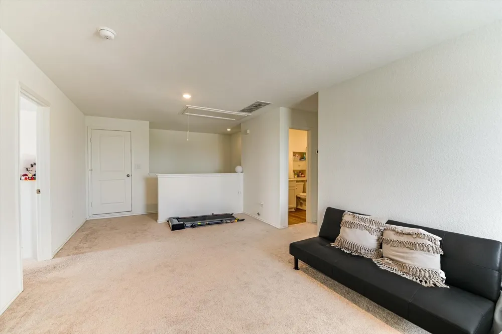 2223 Cumulus Court Lockhart, TX 78644
