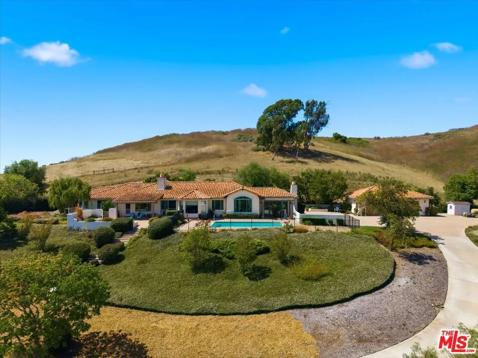 1611 Fredensborg Way Solvang, CA 93463