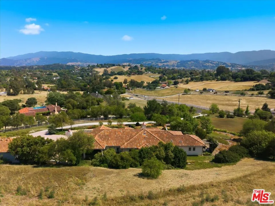 1611 Fredensborg Way Solvang, CA 93463