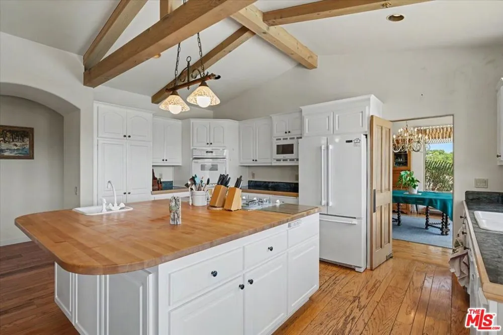 1611 Fredensborg Way Solvang, CA 93463