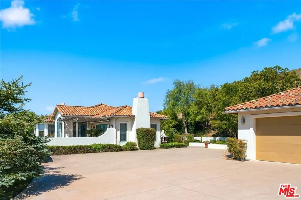 1611 Fredensborg Way Solvang, CA 93463