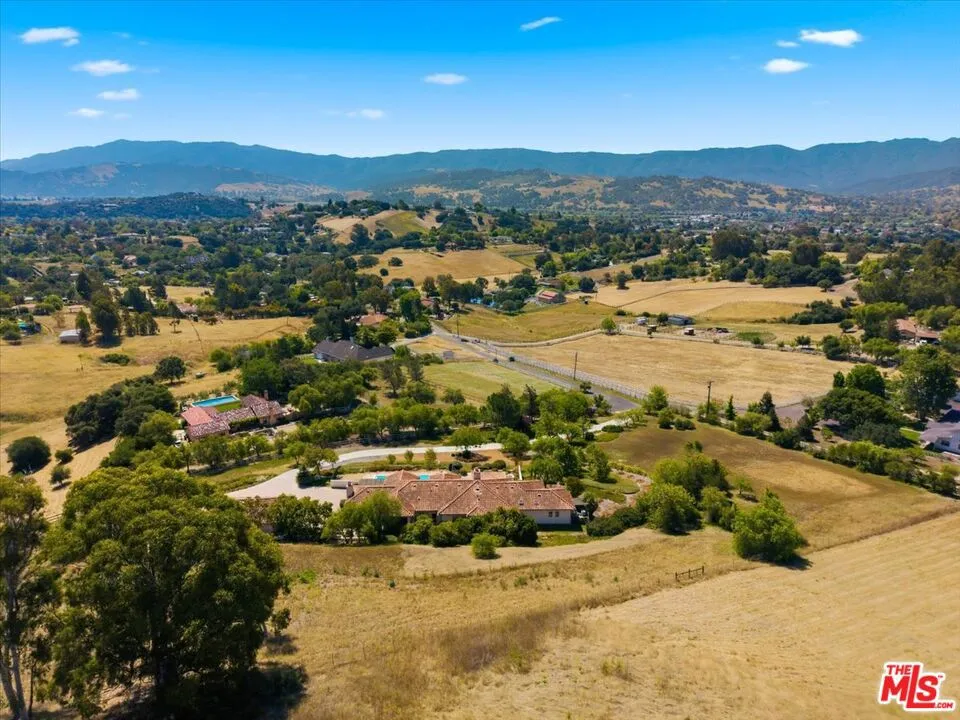 1611 Fredensborg Way Solvang, CA 93463
