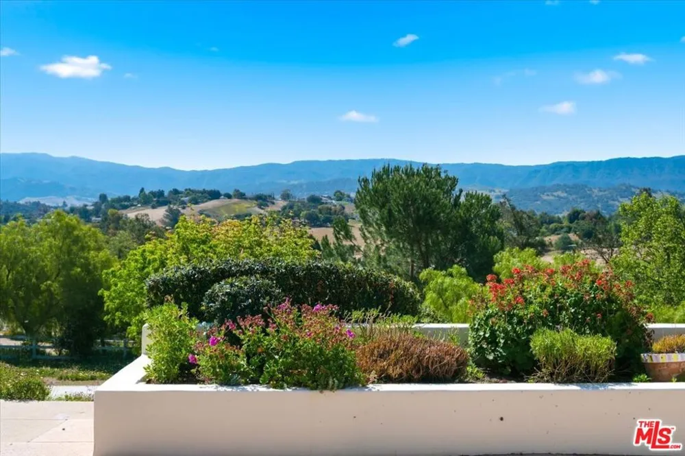1611 Fredensborg Way Solvang, CA 93463