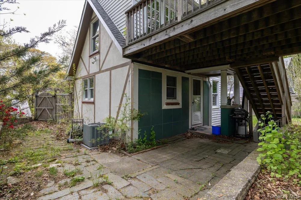 7 Amagansett Drive Sound Beach, NY 11789