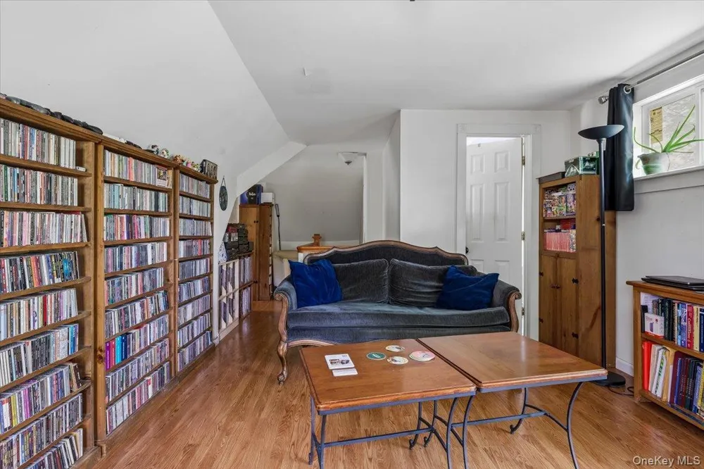 7 Amagansett Drive Sound Beach, NY 11789