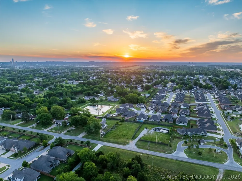 11411 S Elwood Avenue Jenks, OK 74037