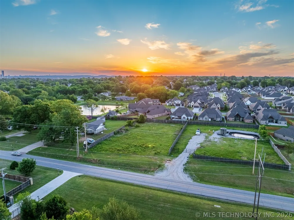 11411 S Elwood Avenue Jenks, OK 74037