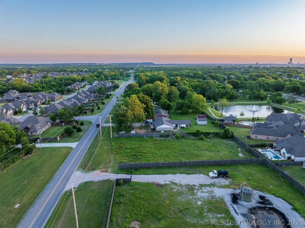 11411 S Elwood Avenue Jenks, OK 74037