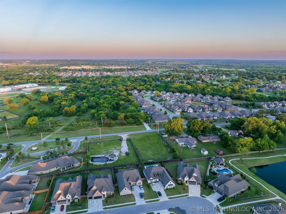 11411 S Elwood Avenue Jenks, OK 74037