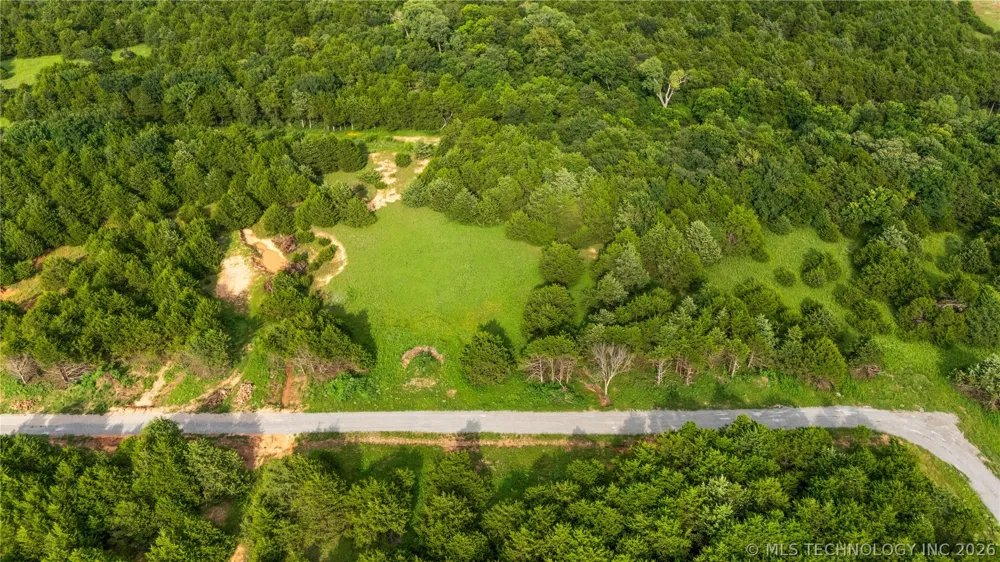9 Dynamite Road Agra, OK 74824