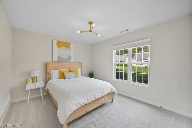 158 Westmont Drive Winston-Salem, NC 27104