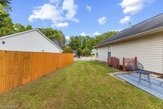 158 Westmont Drive Winston-Salem, NC 27104