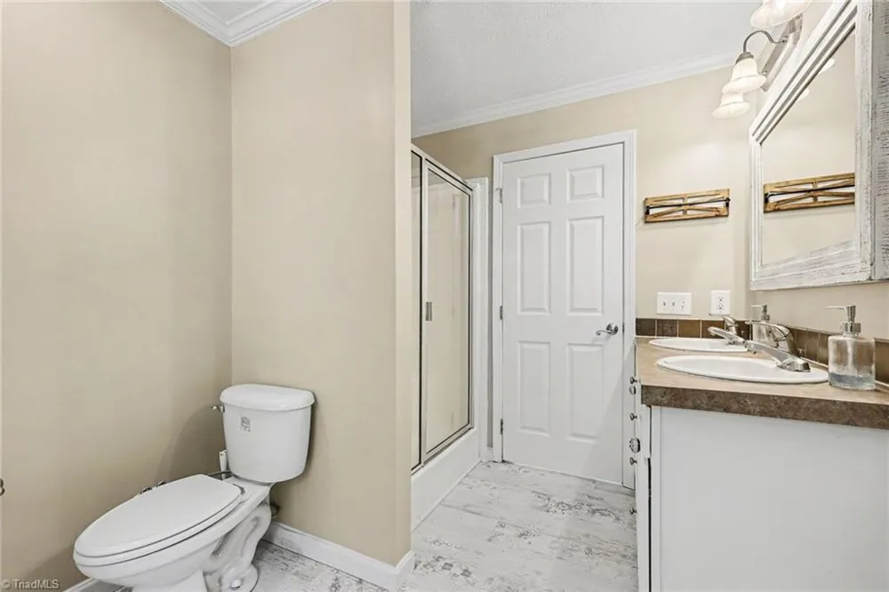 4305 Young Road Ramseur, NC 27316