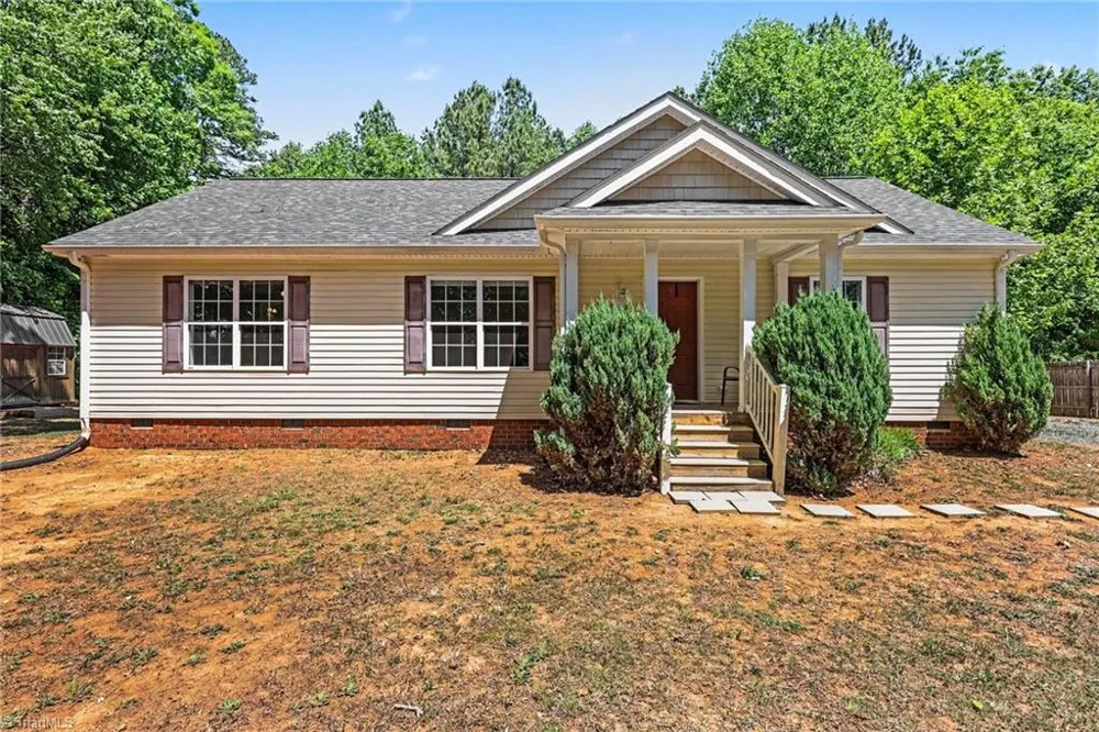 4305 Young Road Ramseur, NC 27316