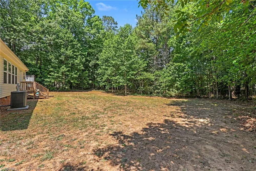 4305 Young Road Ramseur, NC 27316