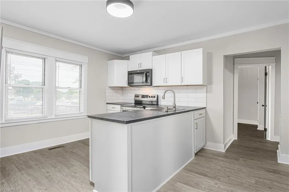 911 Williams Street Eden, NC 27288