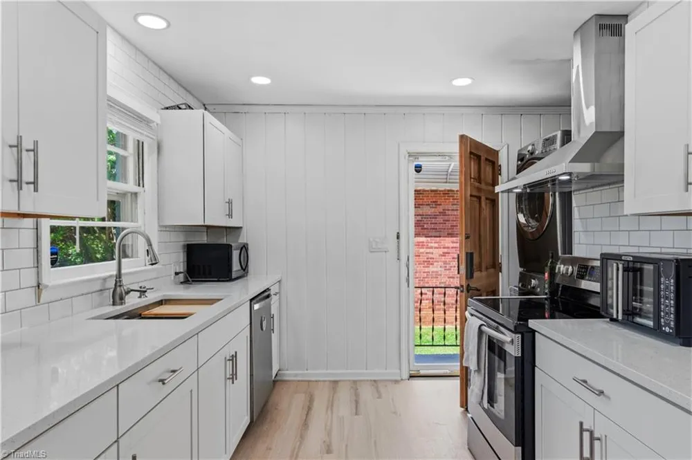2357 Parkway Drive Winston-Salem, NC 27103