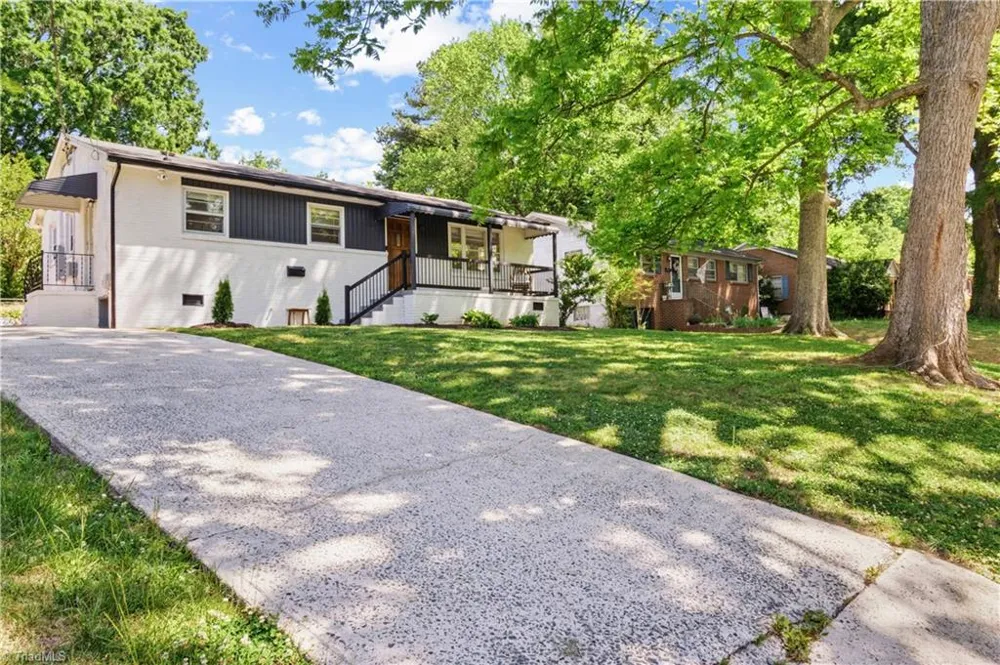 2357 Parkway Drive Winston-Salem, NC 27103