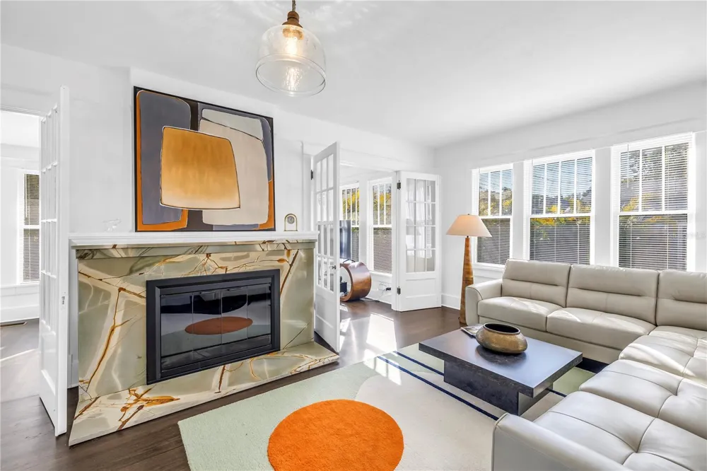 2320 5TH STREET St Petersburg, FL 33704