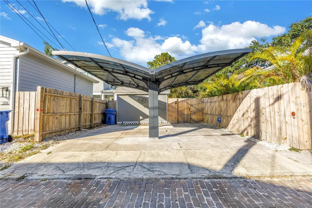 2320 5TH STREET St Petersburg, FL 33704