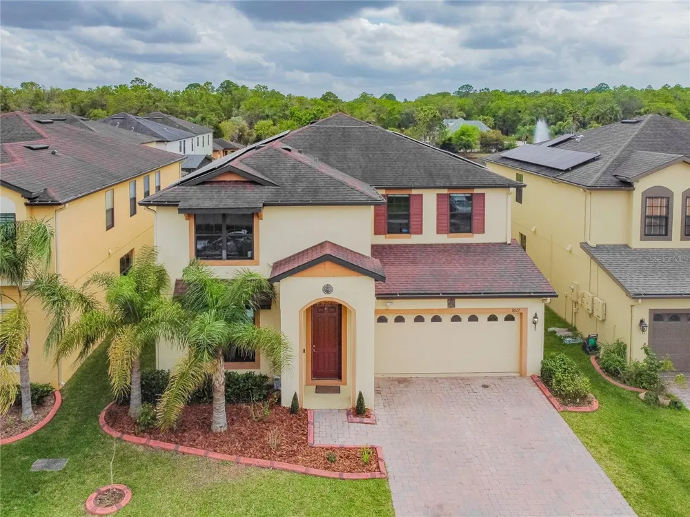 11027 TAHITI ISLE LANE Tampa, FL 33647