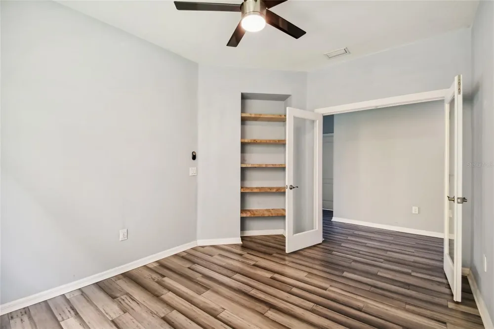 11027 TAHITI ISLE LANE Tampa, FL 33647