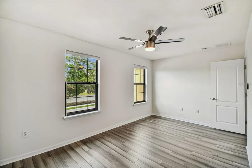 11027 TAHITI ISLE LANE Tampa, FL 33647