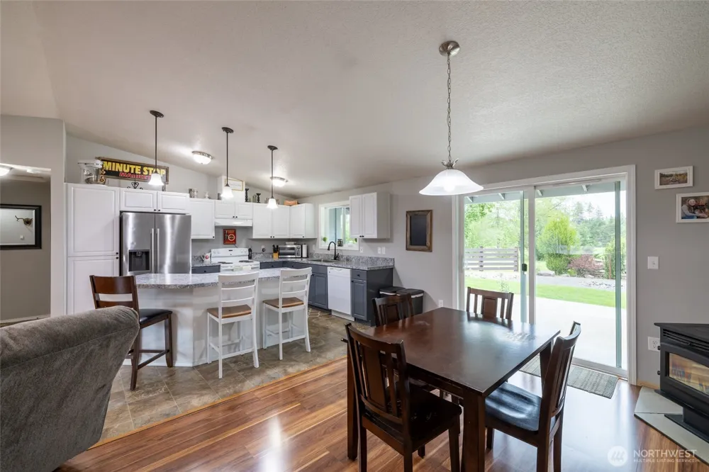 3381 Jackson Highway Chehalis, WA 98532