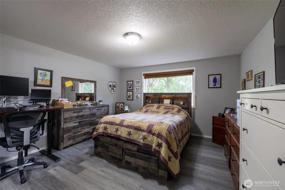 3381 Jackson Highway Chehalis, WA 98532