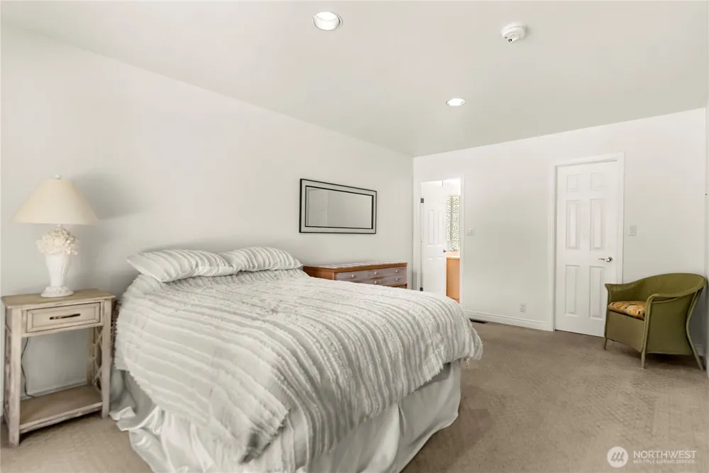 428 Eastlake Road Oroville, WA 98844