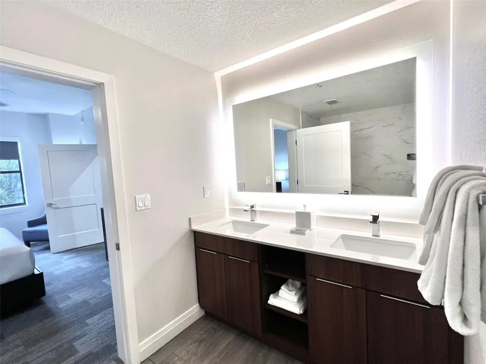 14501 GROVE RESORT AVENUE #2214 Winter Garden, FL 34787