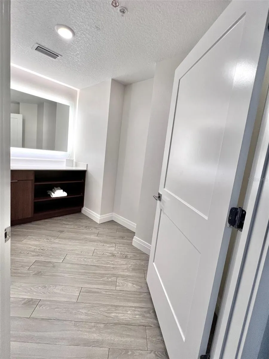 14501 GROVE RESORT AVENUE #2214 Winter Garden, FL 34787