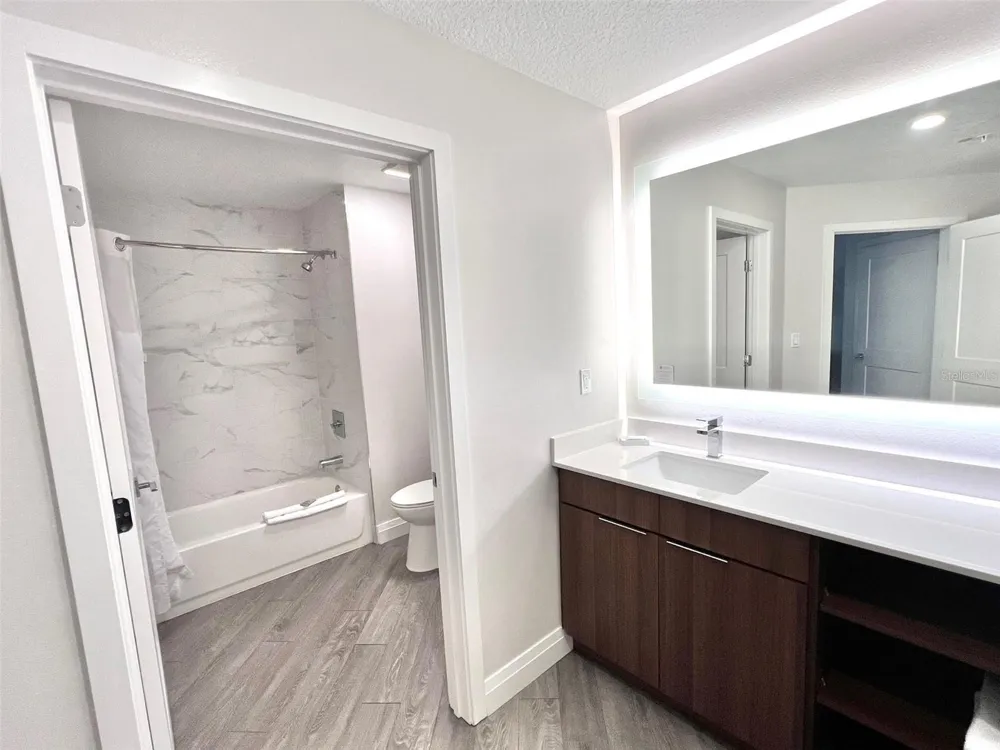 14501 GROVE RESORT AVENUE #2214 Winter Garden, FL 34787