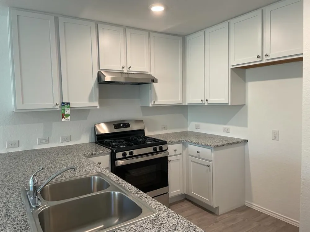 5929 Antonio Place Seguin, TX 78155